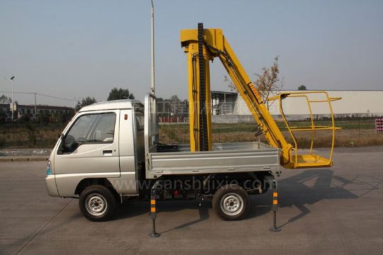 點擊查看詳細信息<br>標題：電動作業(yè)車 閱讀次數(shù)：3304