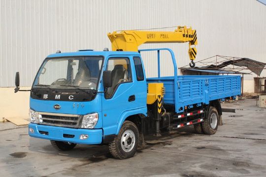 點(diǎn)擊查看詳細(xì)信息<br>標(biāo)題：東風(fēng)隨車吊 閱讀次數(shù)：3348