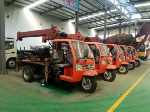 點擊查看詳細信息<br>標題：3噸吊樹機 閱讀次數(shù)：2690