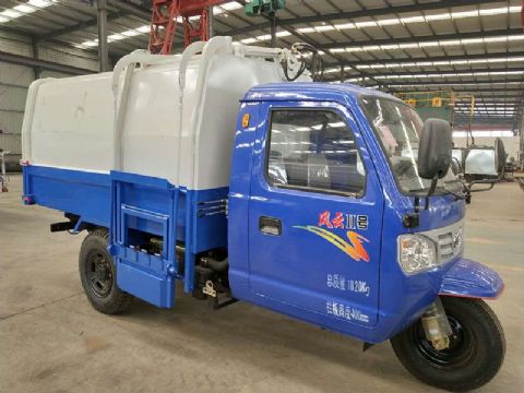 點(diǎn)擊查看詳細(xì)信息<br>標(biāo)題：5方風(fēng)云二號(hào)垃圾車 閱讀次數(shù)：2419