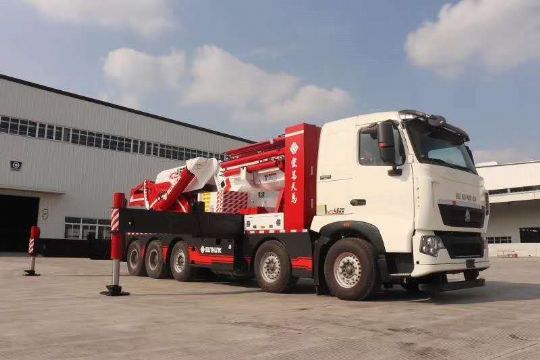 點(diǎn)擊查看詳細(xì)信息<br>標(biāo)題：92噸折臂吊 閱讀次數(shù)：4082